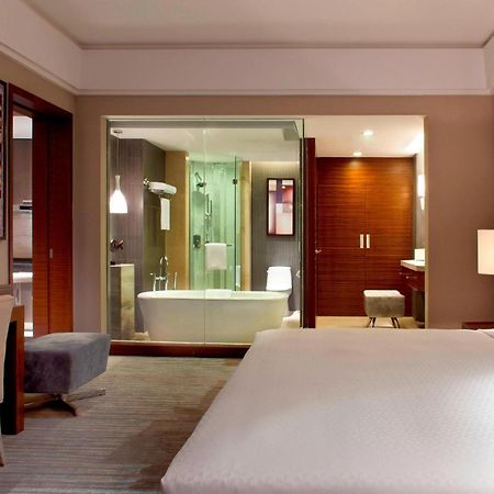 Four Points By Sheraton Taicang Екстериор снимка