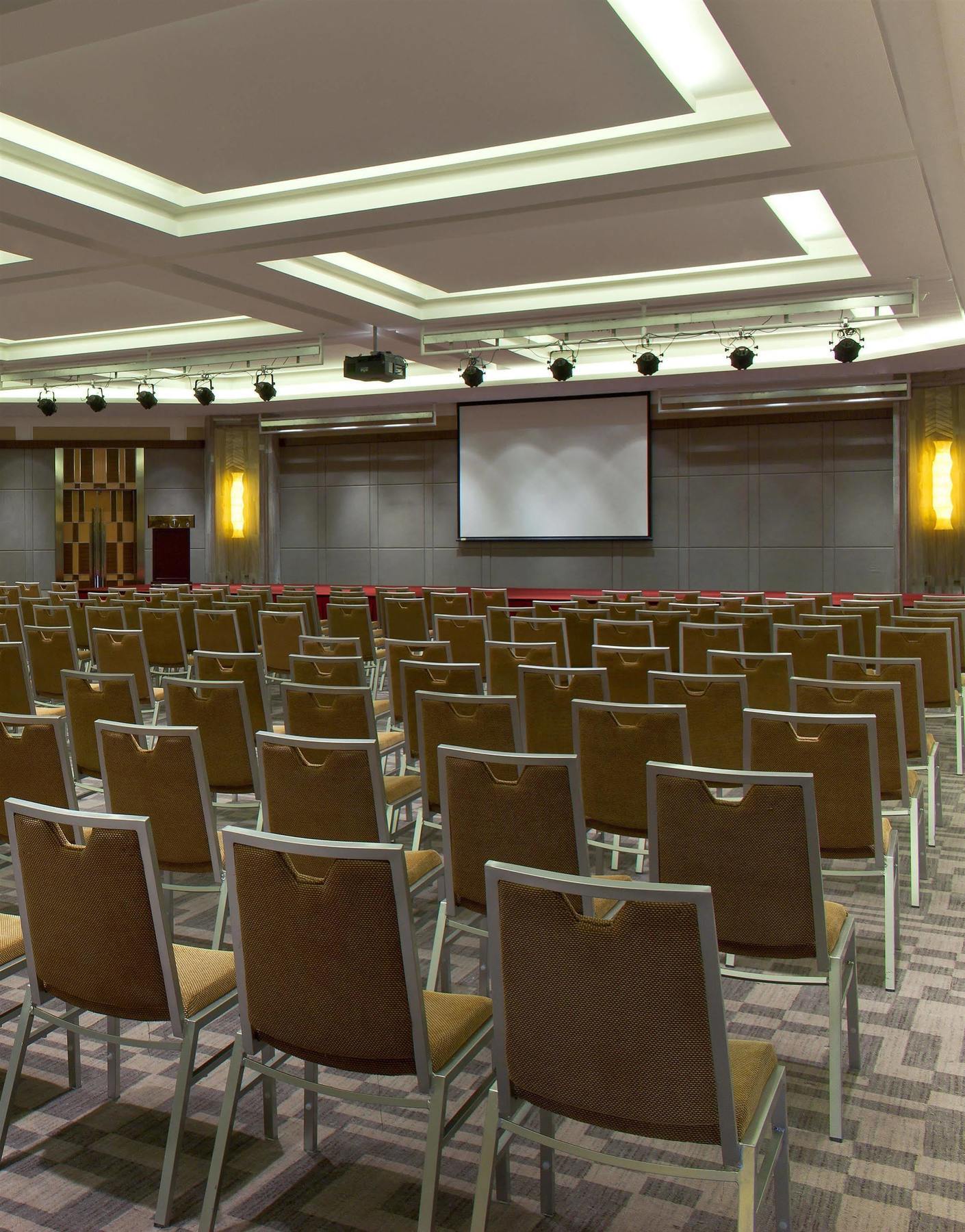 Four Points By Sheraton Taicang Екстериор снимка